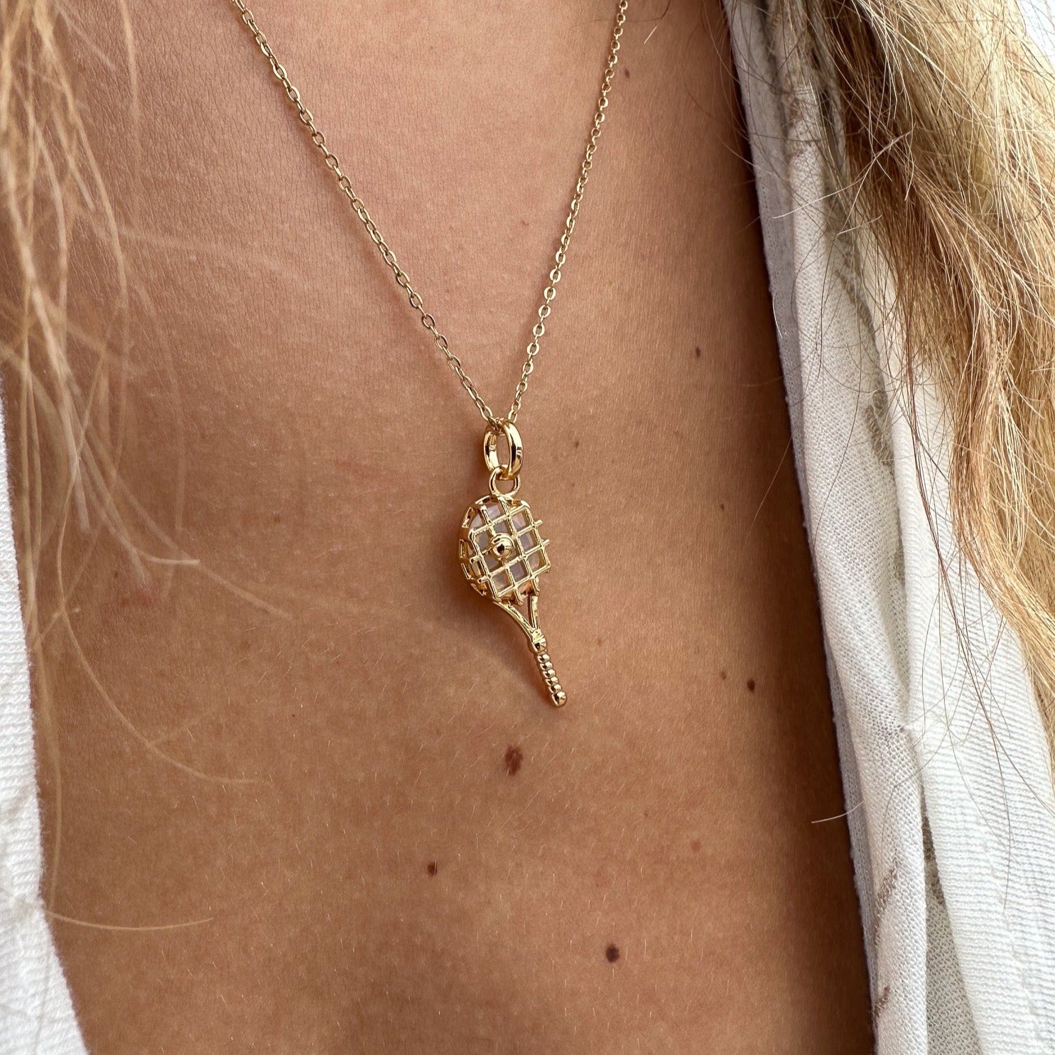 Gold Tennis Racket Necklace – elegant tennis jewelry gift for athletes, players, fans, teams, and coaches