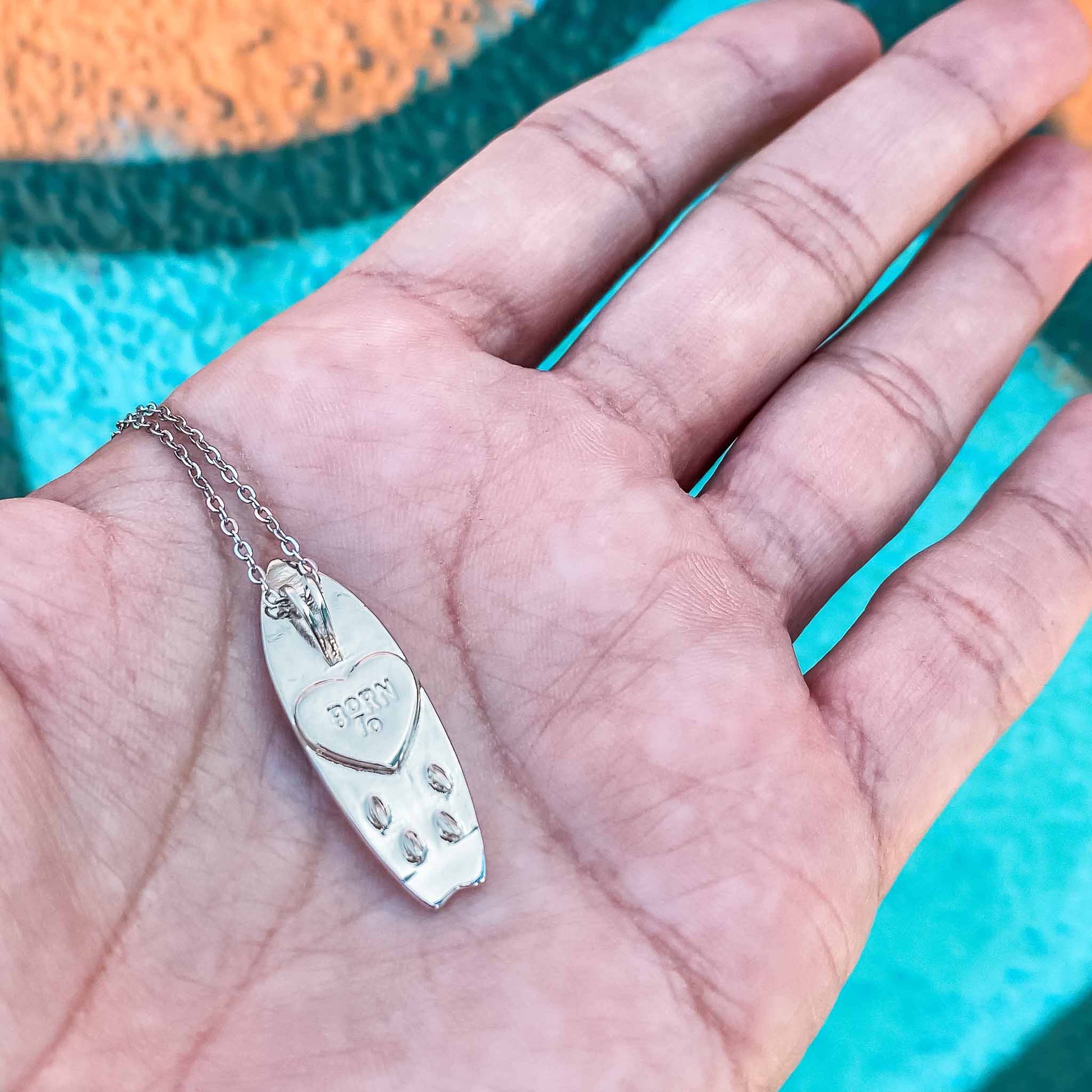 What's the surf forecast for today? While Surfline helps with the swell, wind & wave forecasts we help you show off your passion for surfing. Whether you're surfing or just checking the waves at Pipeline, take your surfboard, always. Shop the August birthstone surf jewelry online or at a surf shop near you.