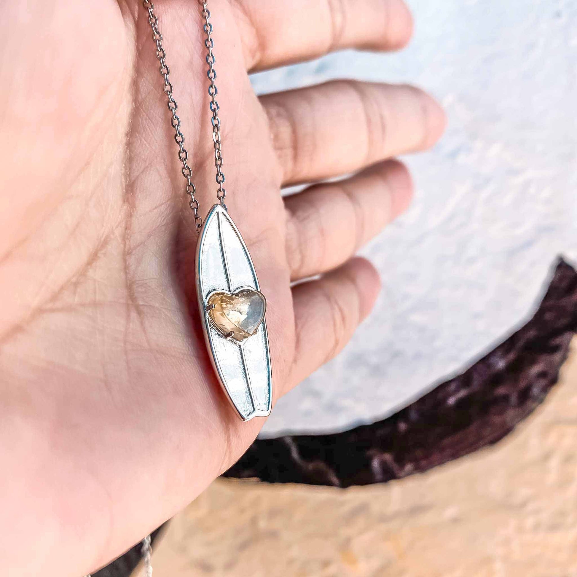 What's the surf forecast for today? While Surfline helps with the swell, wind & wave forecasts we help you show off your passion for surfing. Whether you're surfing or just checking the waves at Pipeline, take your surfboard, always. Shop the November birthstone surf jewelry online or at a surf shop near you.