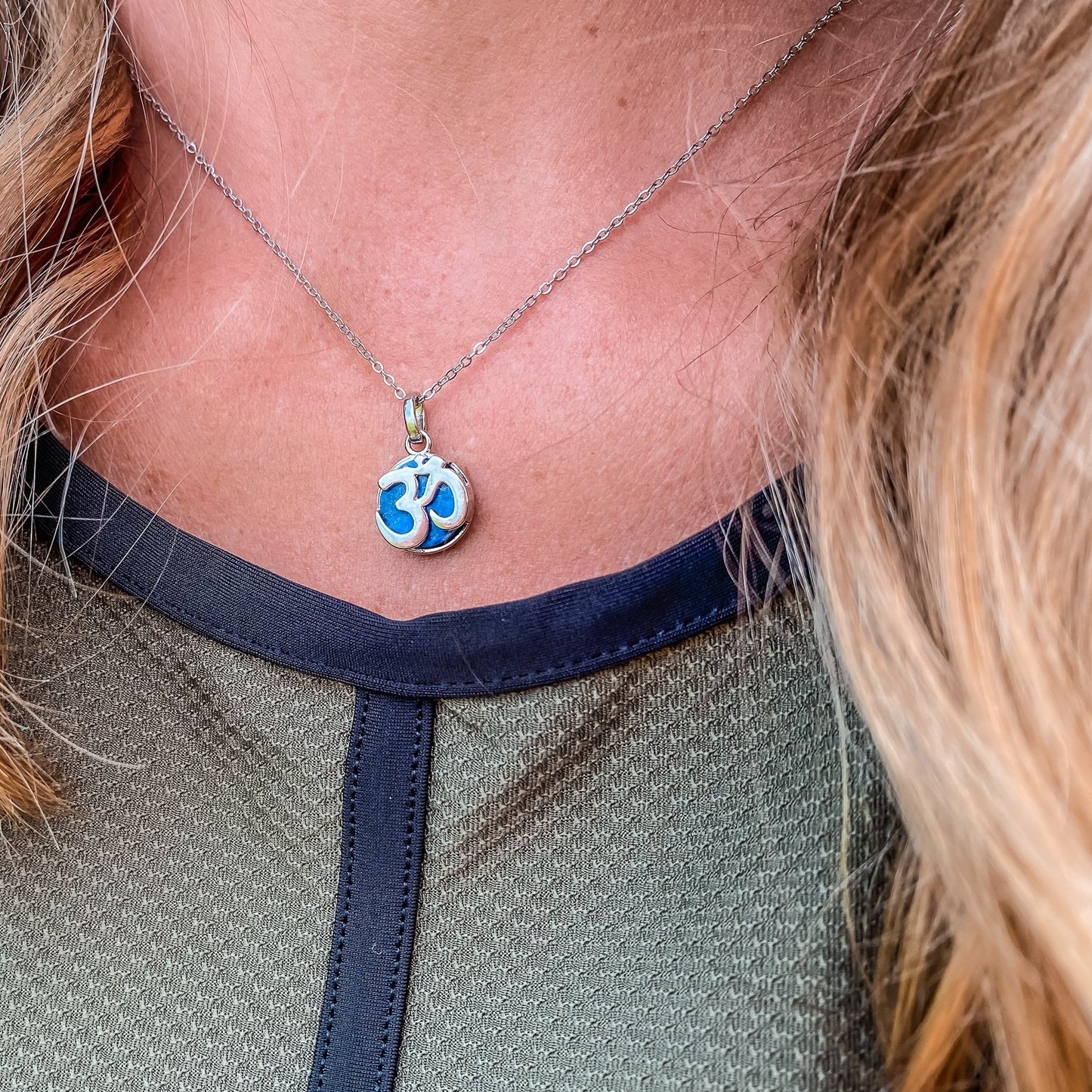 Silver Om Yoga charm necklace in Lapis lazuli