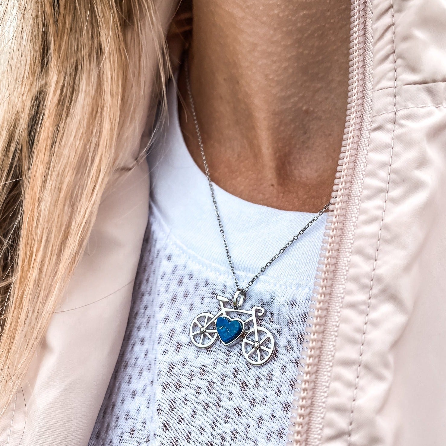Bike Pendant Necklace in Silver Plated with a heart shaped Lapis Lazuli Blue Gemstone made by Born to Rock Jewelry | Great gift for bikers