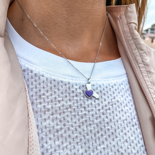 18Kt Yellow Gold Plated California State Pendant Necklace with a heart shaped Pink Howlite natural gemstone made by Born to Rock. Online Jewelry Store based in San Diego California