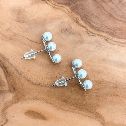 Silver Pearl Climber Studs