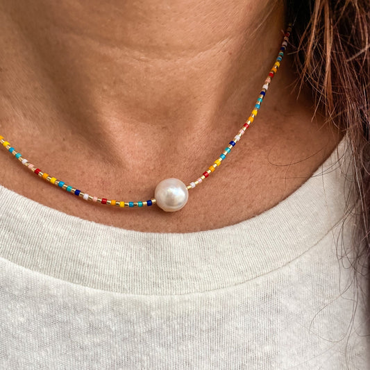Single Pearl and Beads Necklace